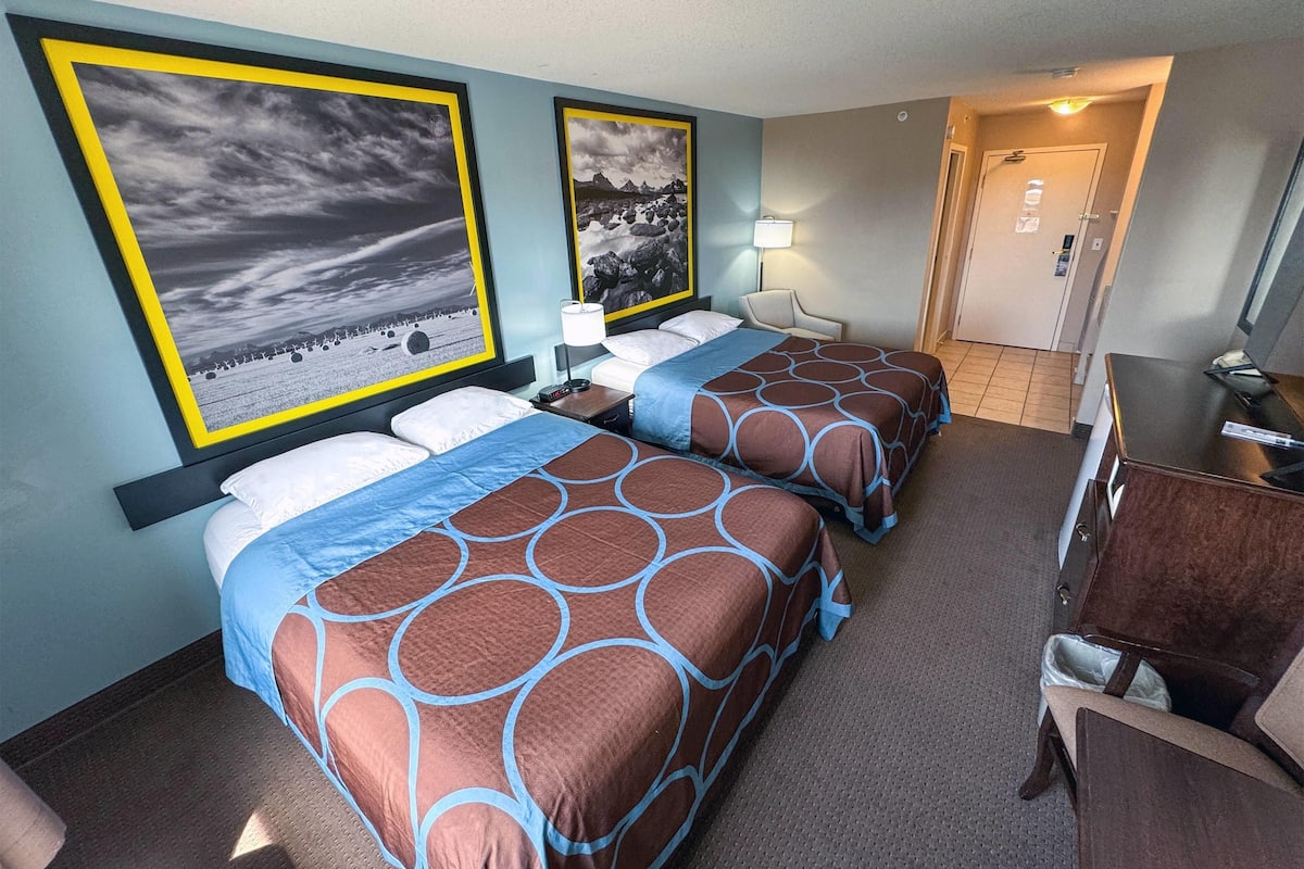 Desk, iron/ironing board, free cots/infant beds, free WiFi