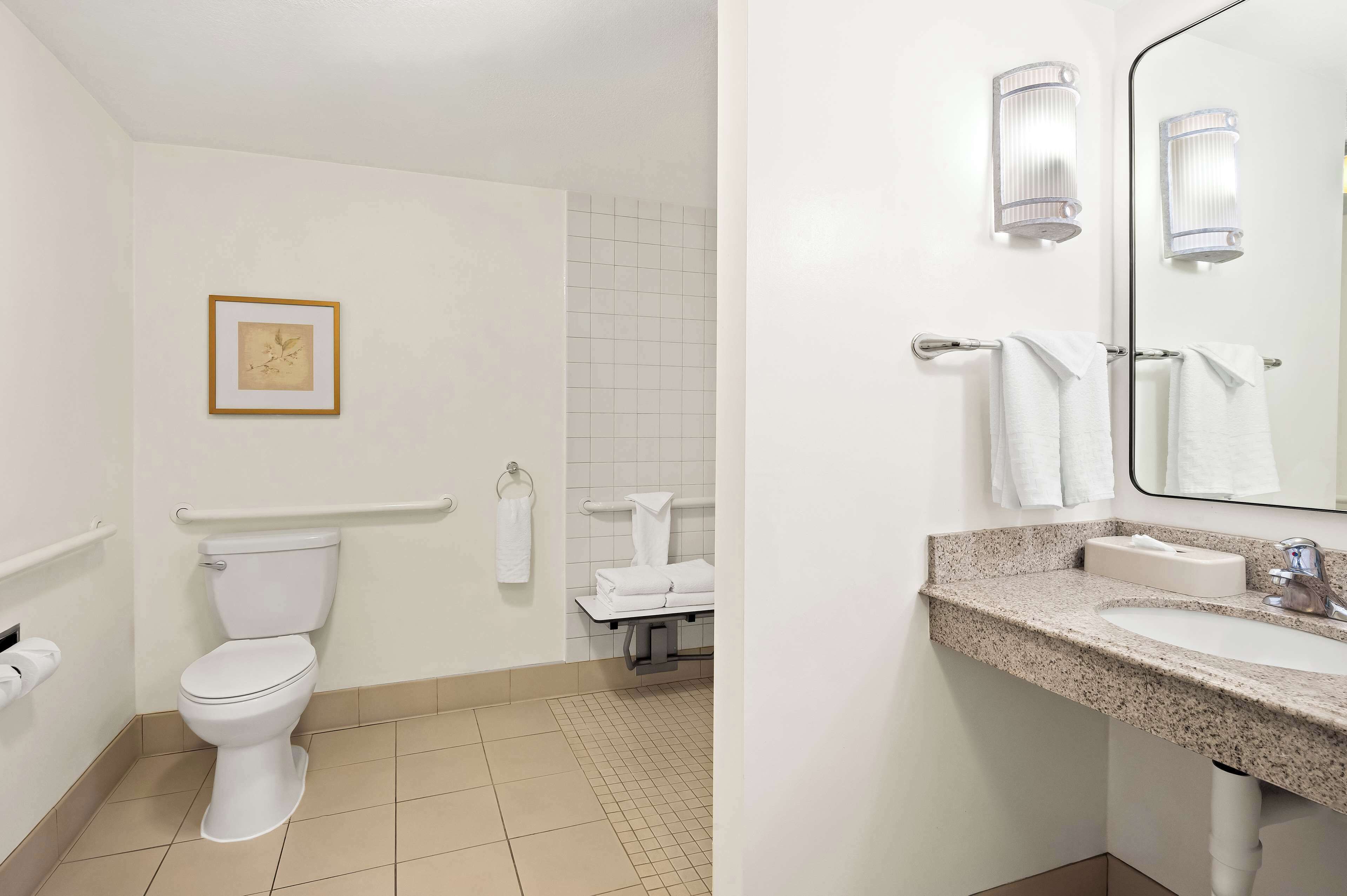 standard room, 2 queen beds, accessible, non smoking | accessible bathroom