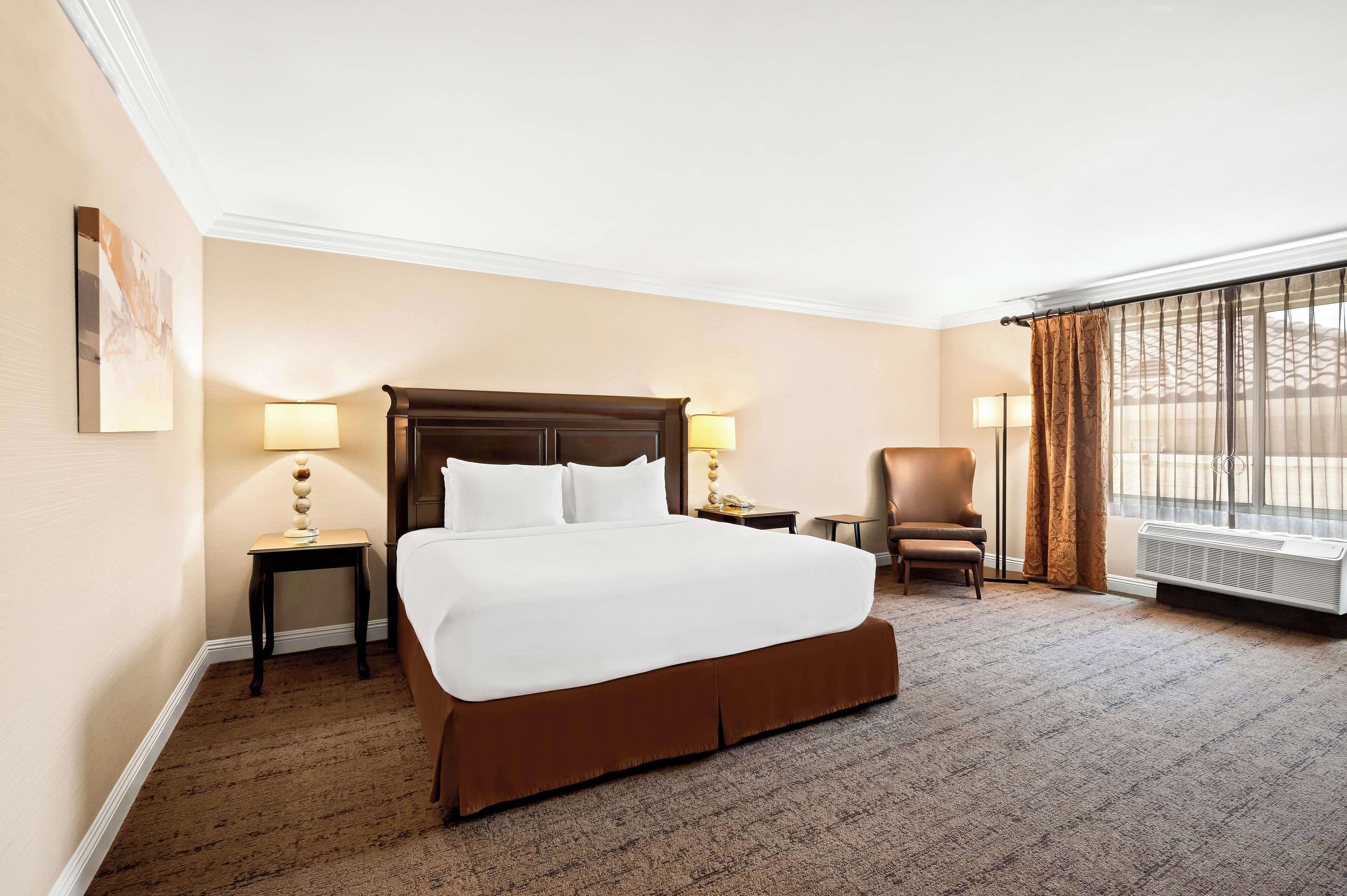 1 bedroom, premium bedding, down duvets, pillow-top beds