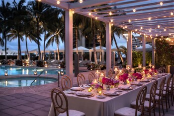 Outdoor wedding area at Four Seasons Hotel Miami