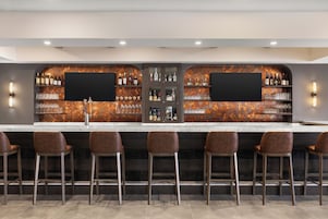 Bar (di hartanah)