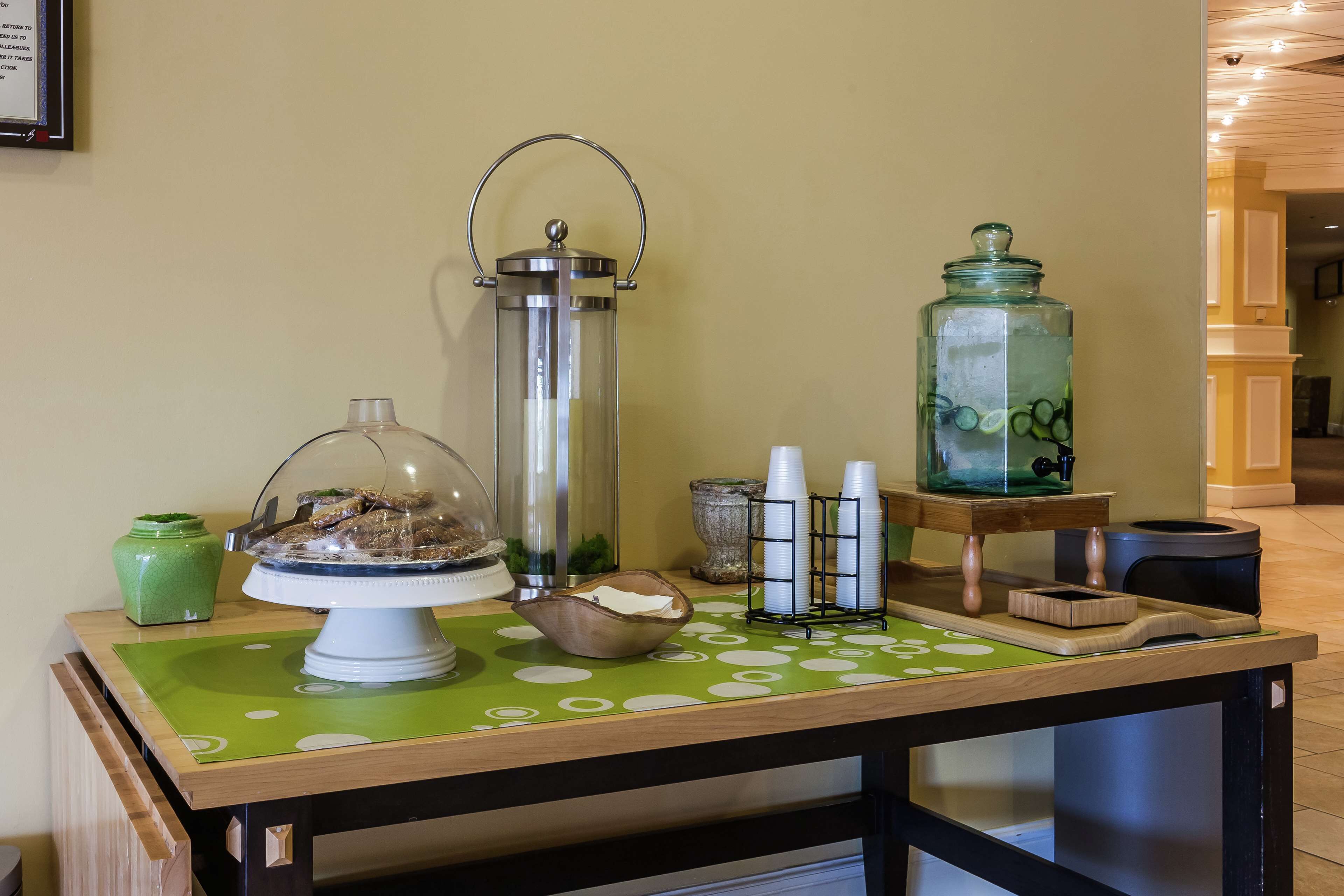 Foto - DoubleTree by Hilton Phoenix Midtown