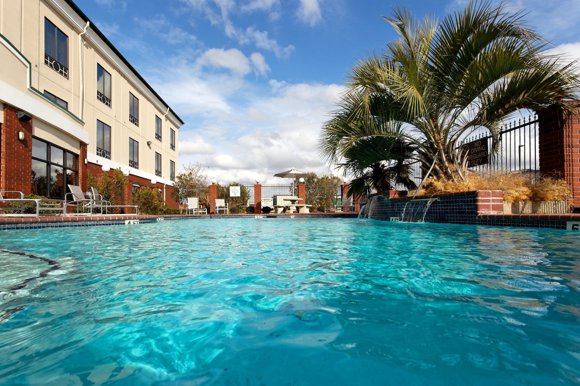 2 Star Hotels