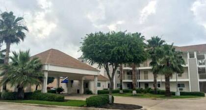 Siegel Select Houston