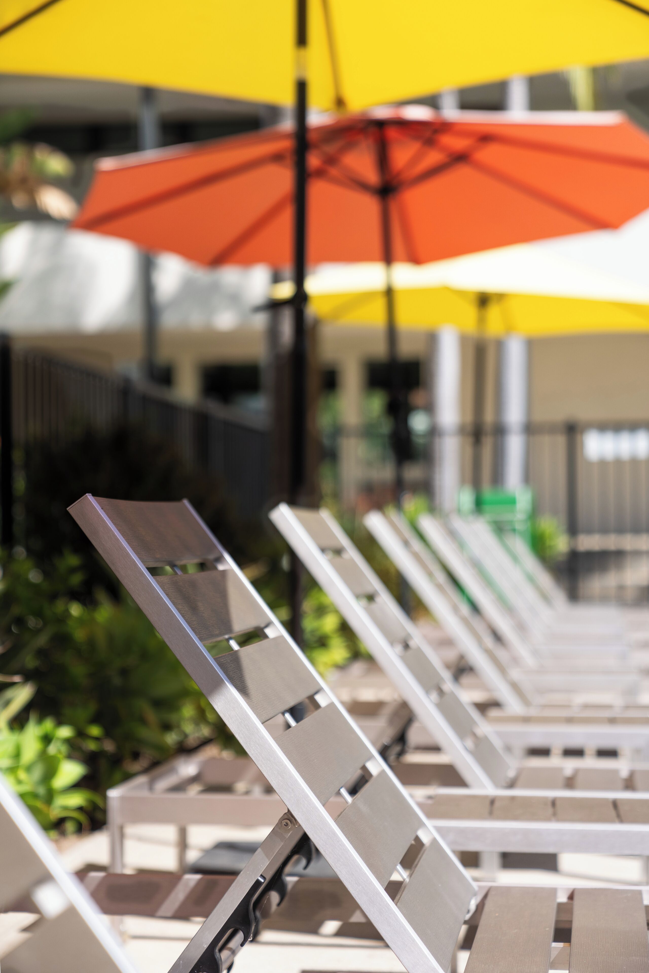 Deluxe Room, 1 King Bed, Poolside | In-room safe, desk, laptop workspace, blackout drapes