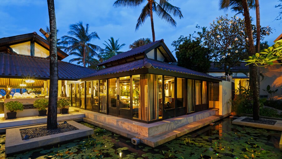 Impiana Beachfront Resort Patong, Phuket