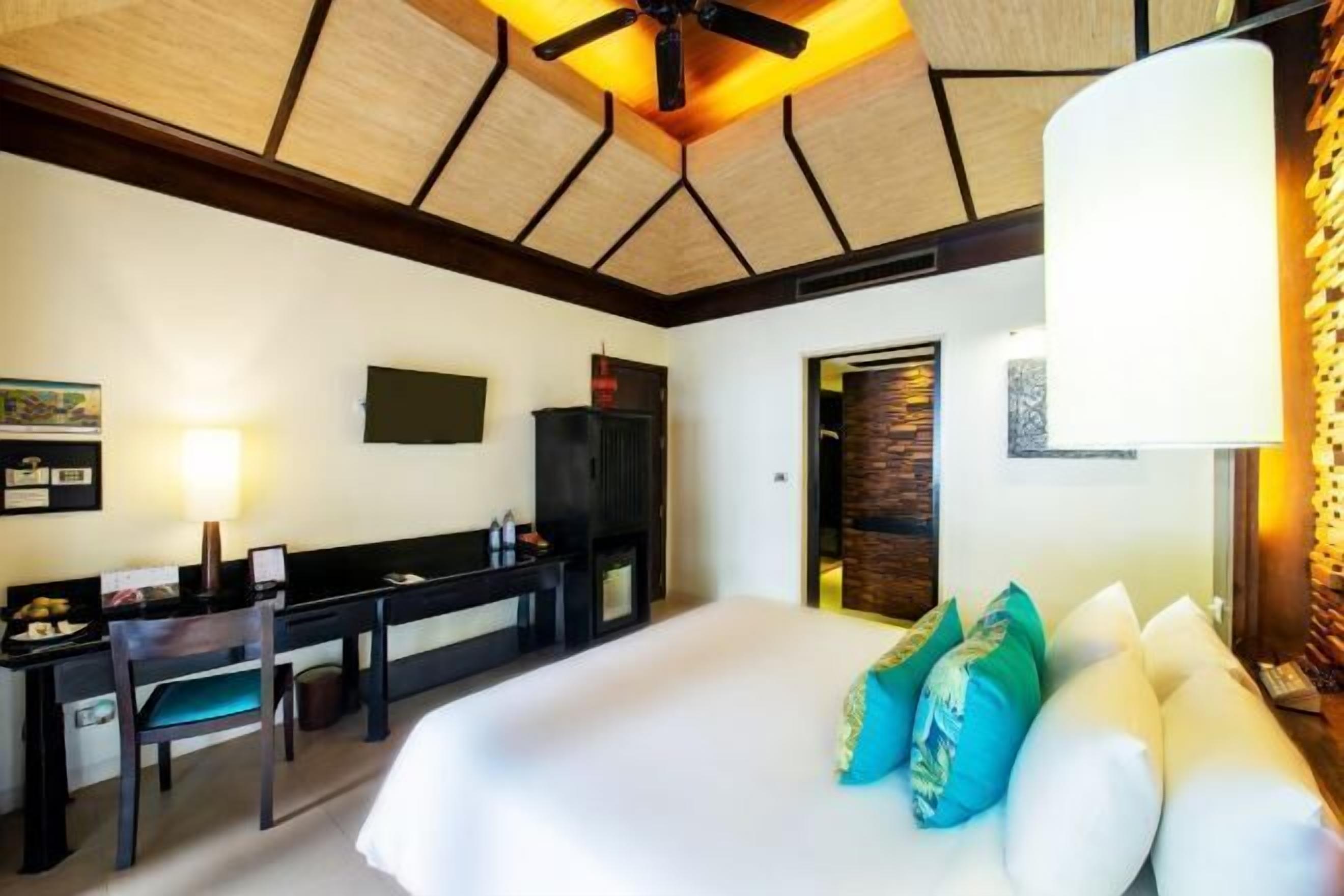 In-room safe, desk, blackout curtains, iron/ironing board