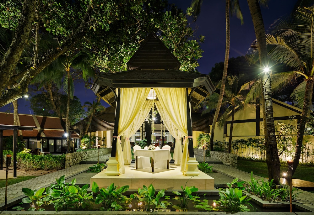 Impiana Resort Patong Phuket by null