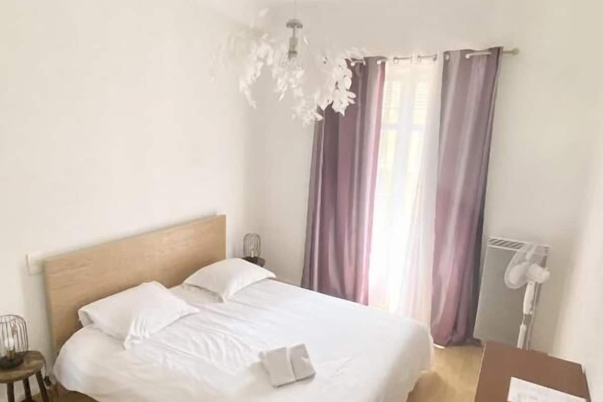 Apartamento estándar | 1 dormitorio, caja fuerte, cortinas opacas