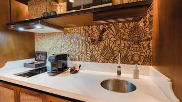 Family Prestige Suite | Privát teakonyha | Elektromos vízforraló