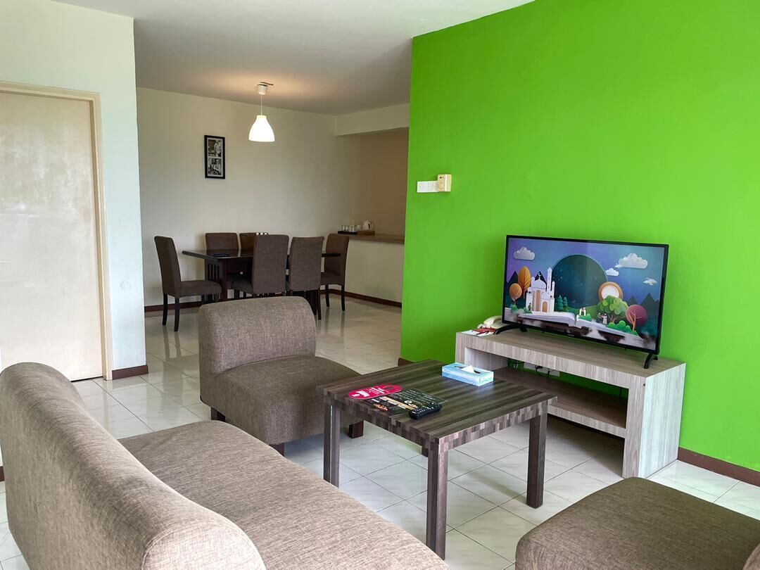 Condo, 2 Bedrooms | Living area | TV