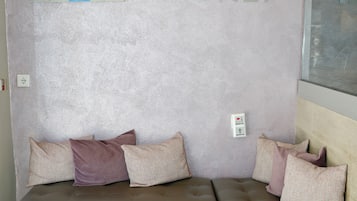 Área de estar no saguão