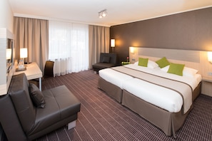 Minibar, in-room safe, desk, blackout drapes