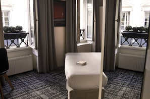 Double or Twin Room | In-room safe, individually furnished, desk, blackout drapes