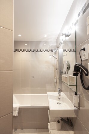 Double or Twin Room | Bathroom | Free toiletries, hair dryer, towels