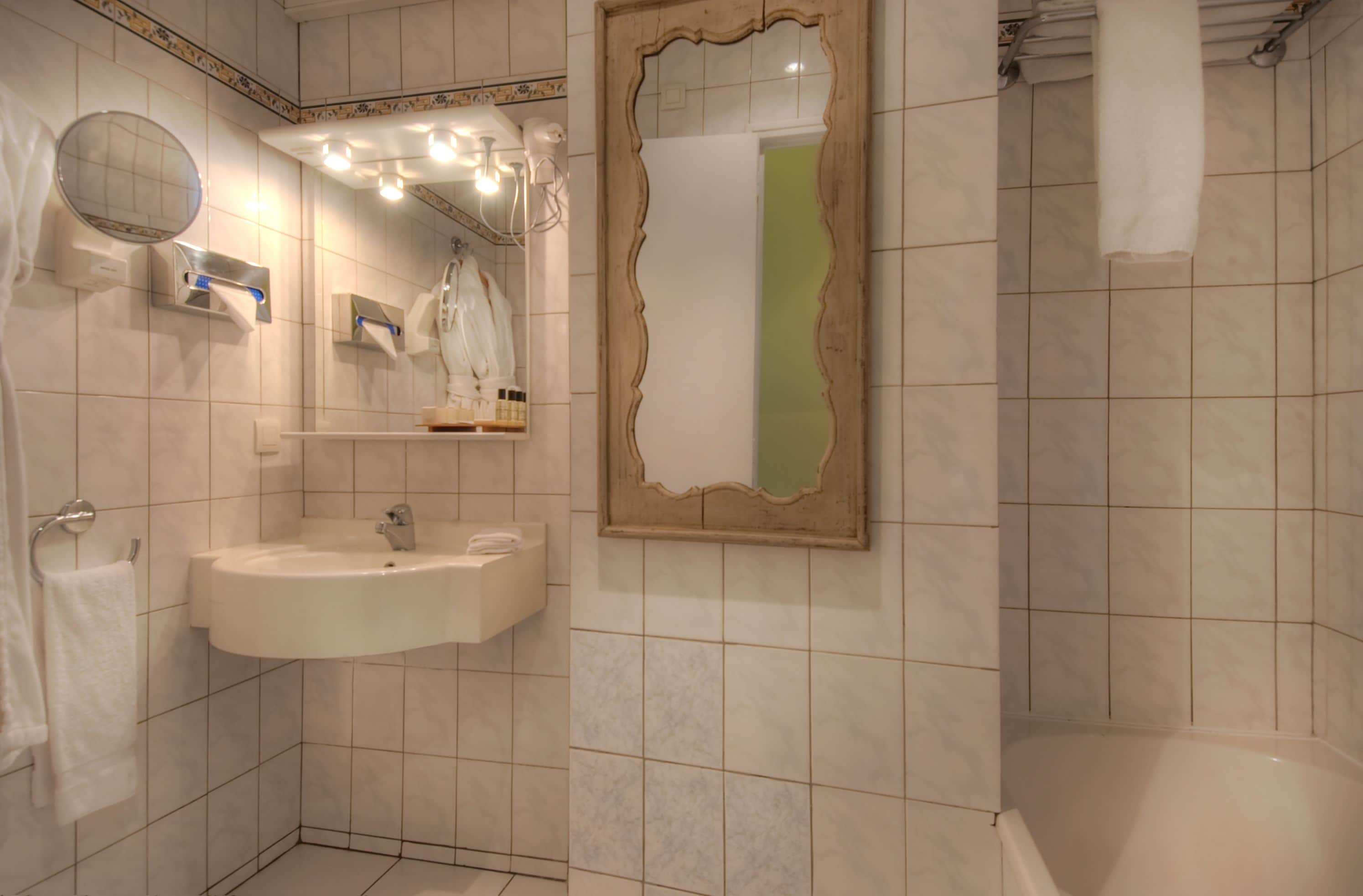 family room | bathroom | free toiletries, hair dryer, towels