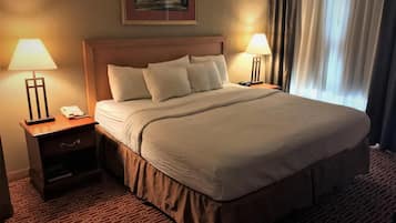 Premium-suite | Skrivebord, mørklægningsgardiner, strygejern/strygebræt