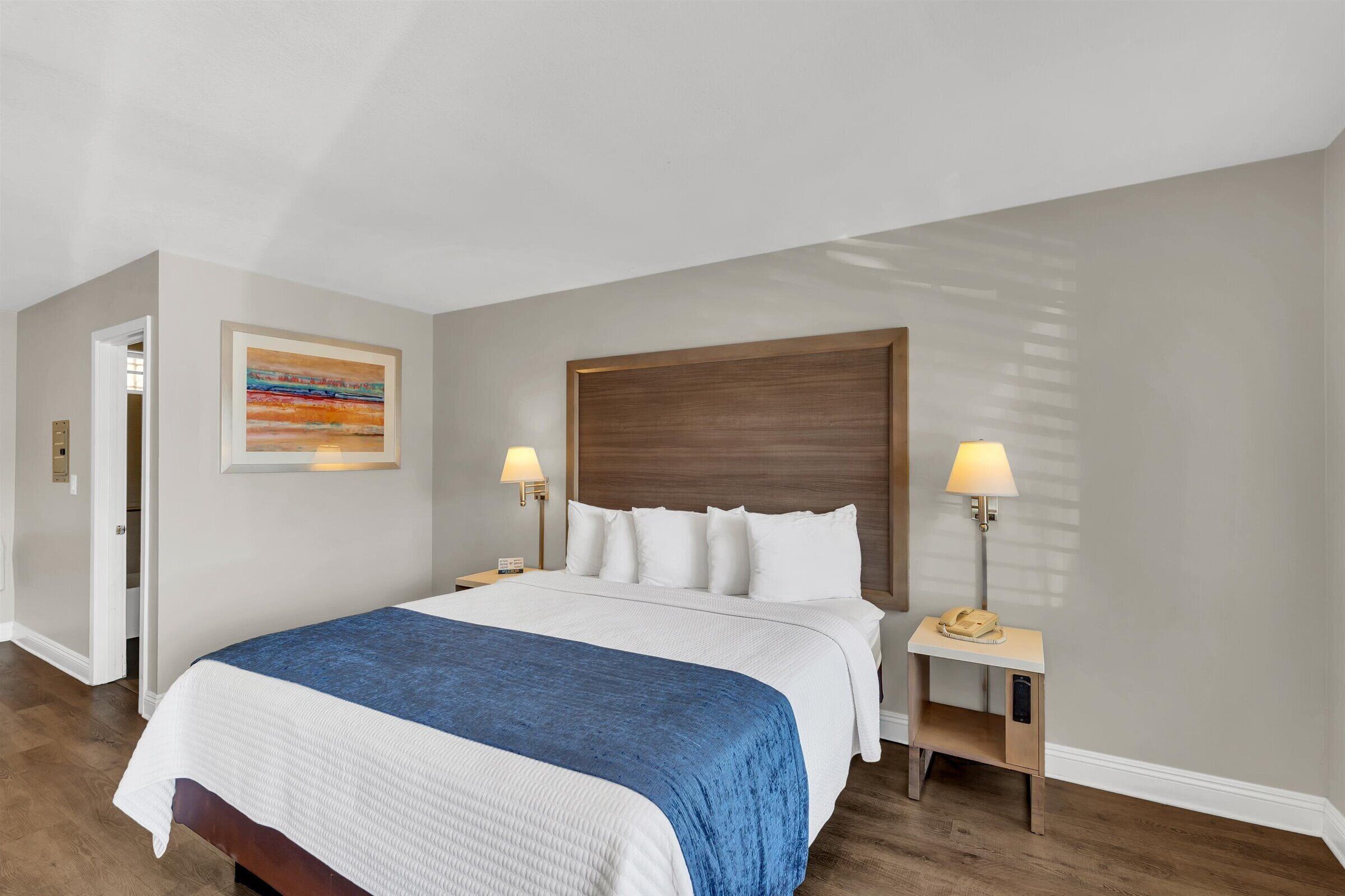 Desk, iron/ironing board, free WiFi, bed sheets