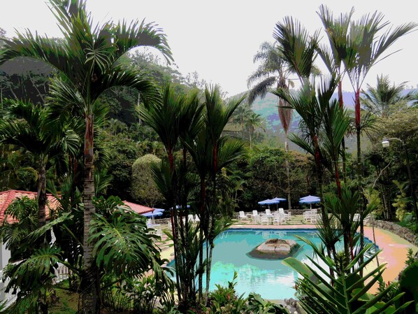 2 outdoor pools, pool umbrellas, sun loungers