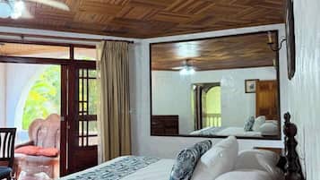 Habitación superior | 2 dormitorios, ropa de cama de alta calidad, edredones de plumas