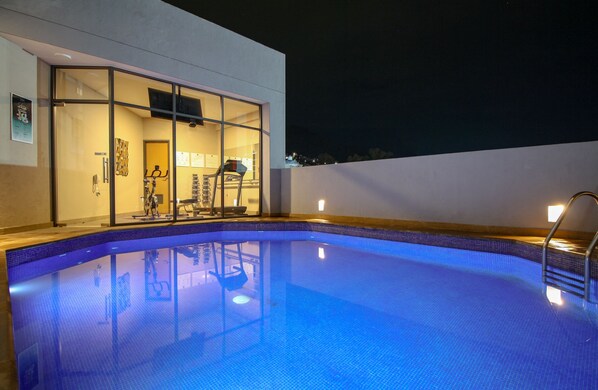 Outdoor pool