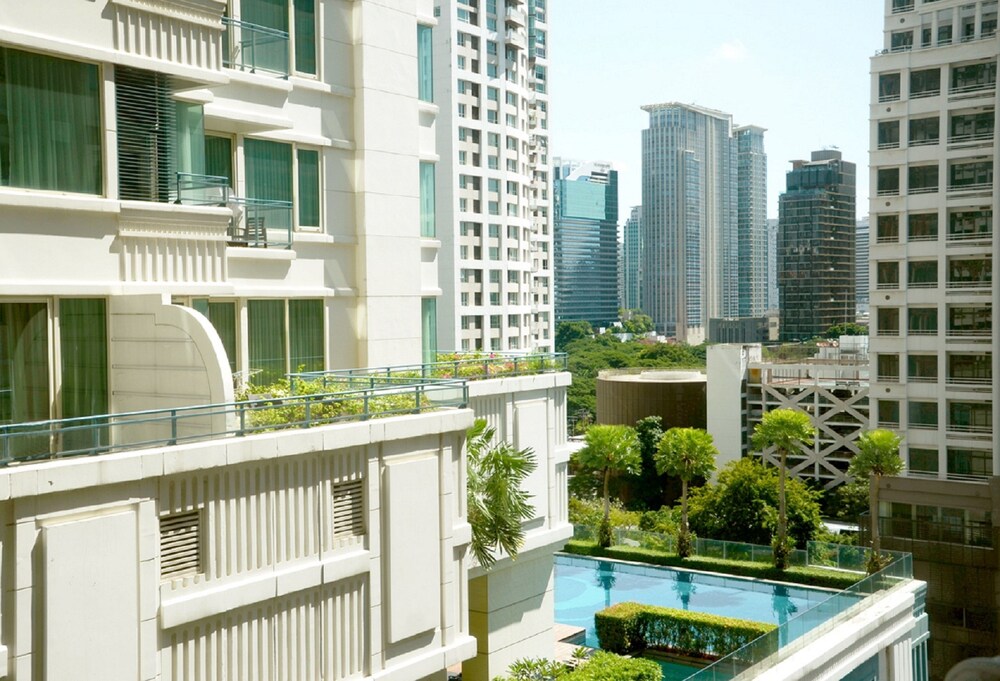 Mayfair, Bangkok - Marriott Executive Apartments image