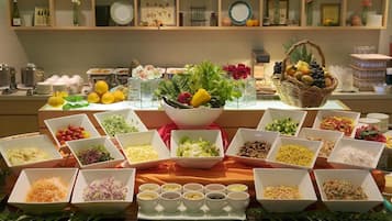 Breakfast, lunch, dinner served; French cuisine