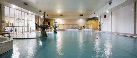 Innenpool, Außenpool