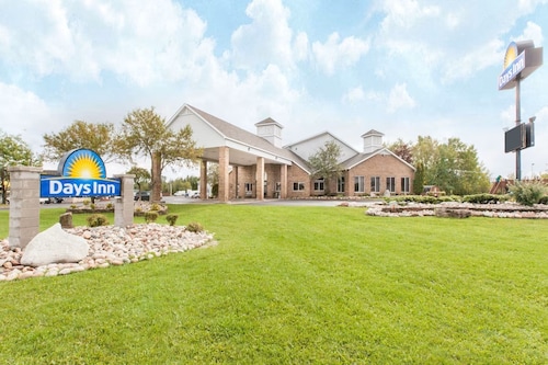 Super 8 by Wyndham Sault Ste. Marie