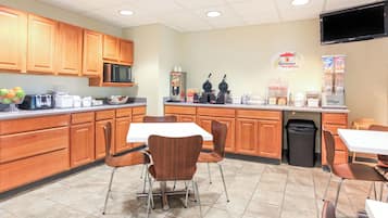 Free daily on-the-go breakfast