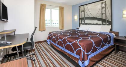 Super 8 by Wyndham Sault Ste. Marie MI