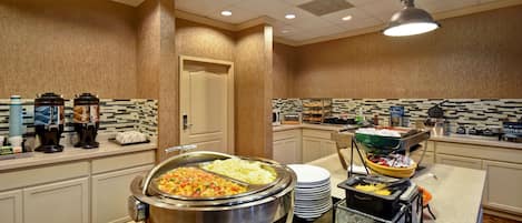 Free daily buffet breakfast