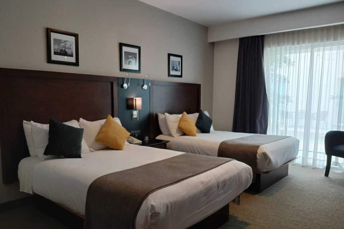 Room, 2 Double Beds, Accessible, Non Smoking | 1 bedroom, premium bedding, in-room safe, desk