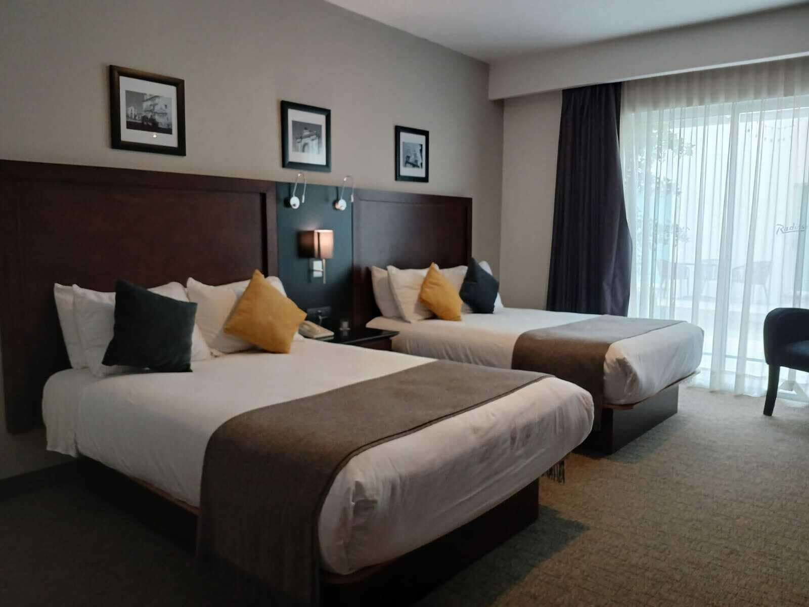 Premium bedding, in-room safe, desk, blackout curtains