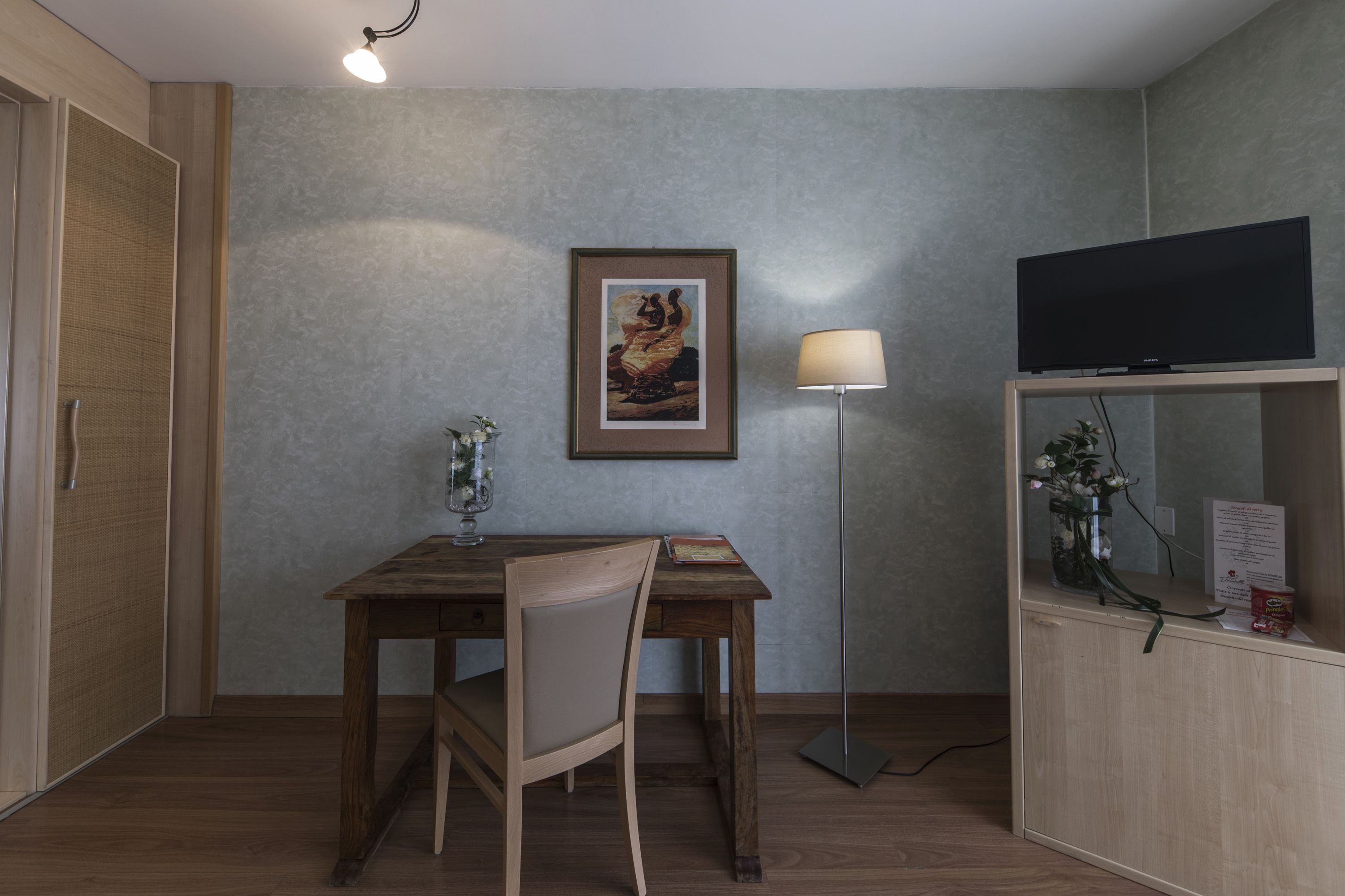 1 bedroom, premium bedding, down duvets, tempur-pedic beds