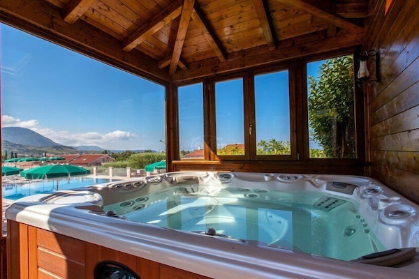 Idromassaggio all'aperto