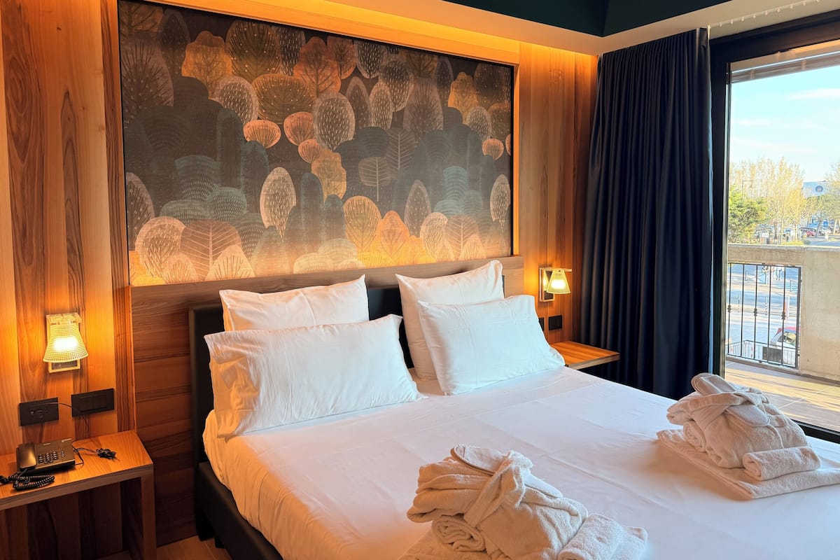 Executive Room, Tower