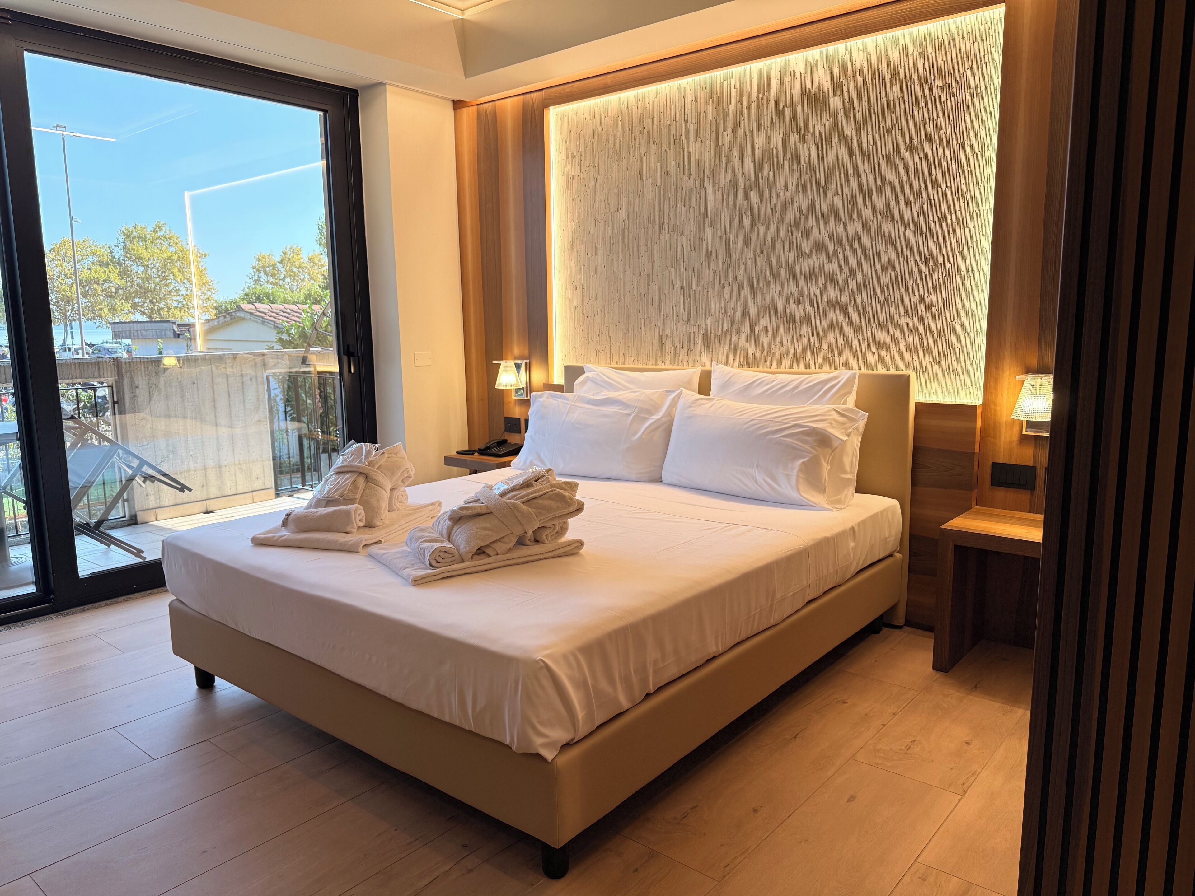 Camera Executive, piano elevato | Biancheria da letto di alta qualità, copriletto in piuma, minibar