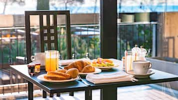 Colazione a buffet inclusa, servita tutte le mattine