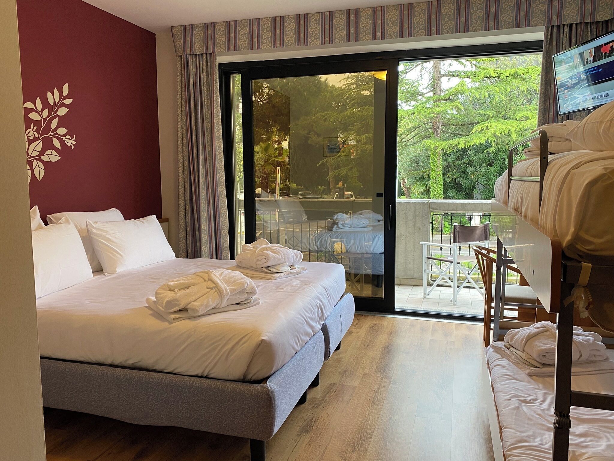 deluxe quadruple room with  balcony | 1 bedroom, premium bedding, down duvets, minibar