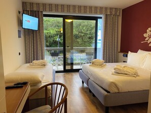 Comfort Triple Room with Balcony | 1 bedroom, premium bedding, down duvets, minibar