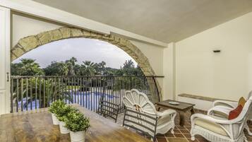 Suite | 1 bedroom, minibar, in-room safe, desk
