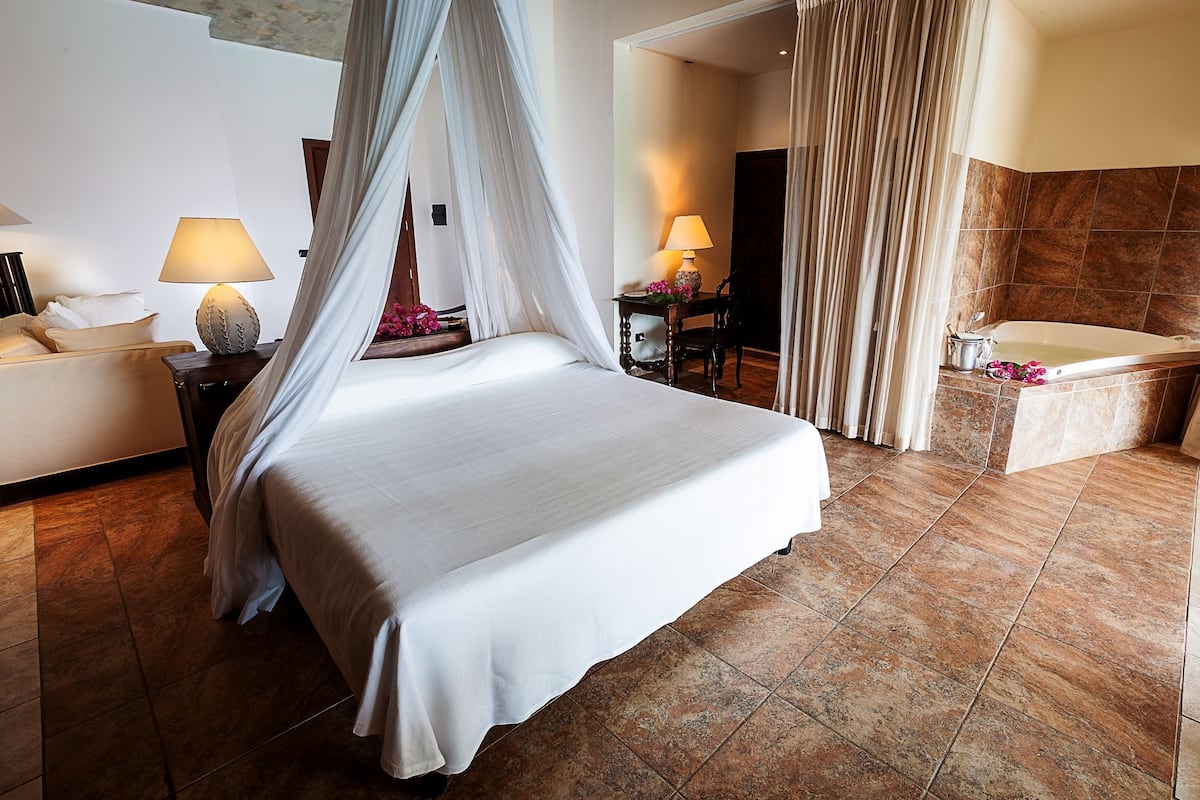 Suite | 1 bedroom, minibar, in-room safe, desk