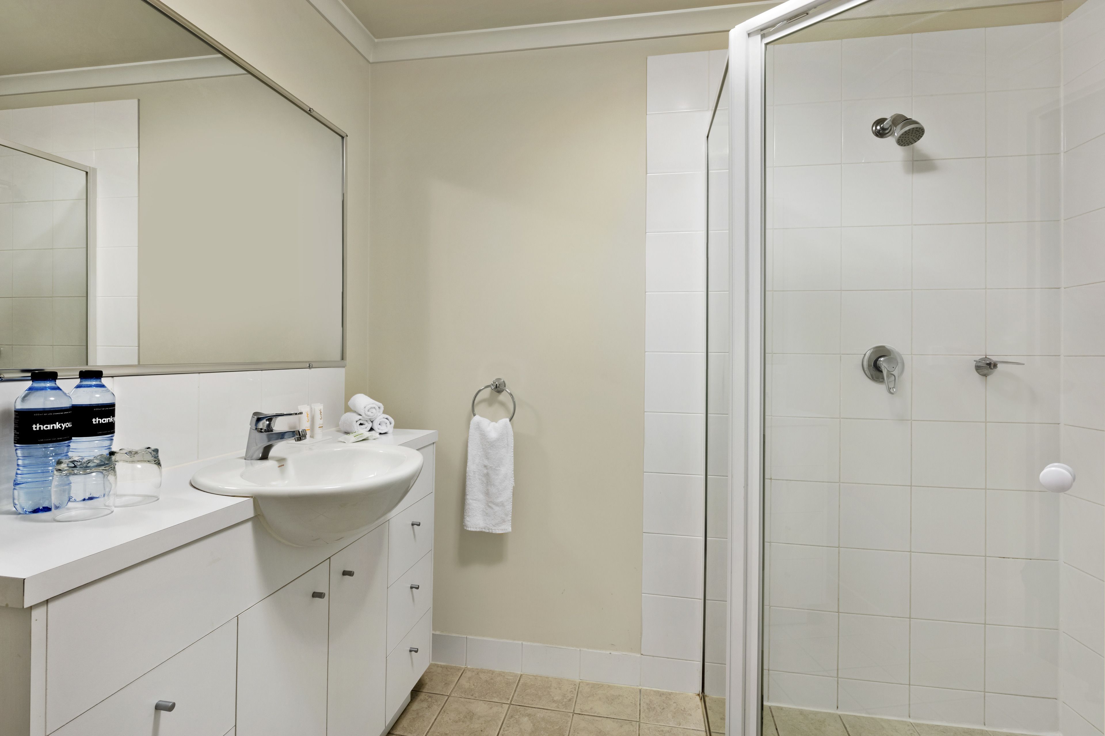 Oaks Sydney North Ryde Suites — image 16