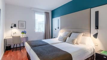 Standard Double or Twin Room | Minibar, in-room safe, desk, free WiFi