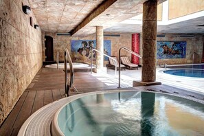 Couples treatment room(s), sauna, hot tub, Turkish bath/hammam - Hotel & Spa Peñíscola Plaza Suites (Peniscola)