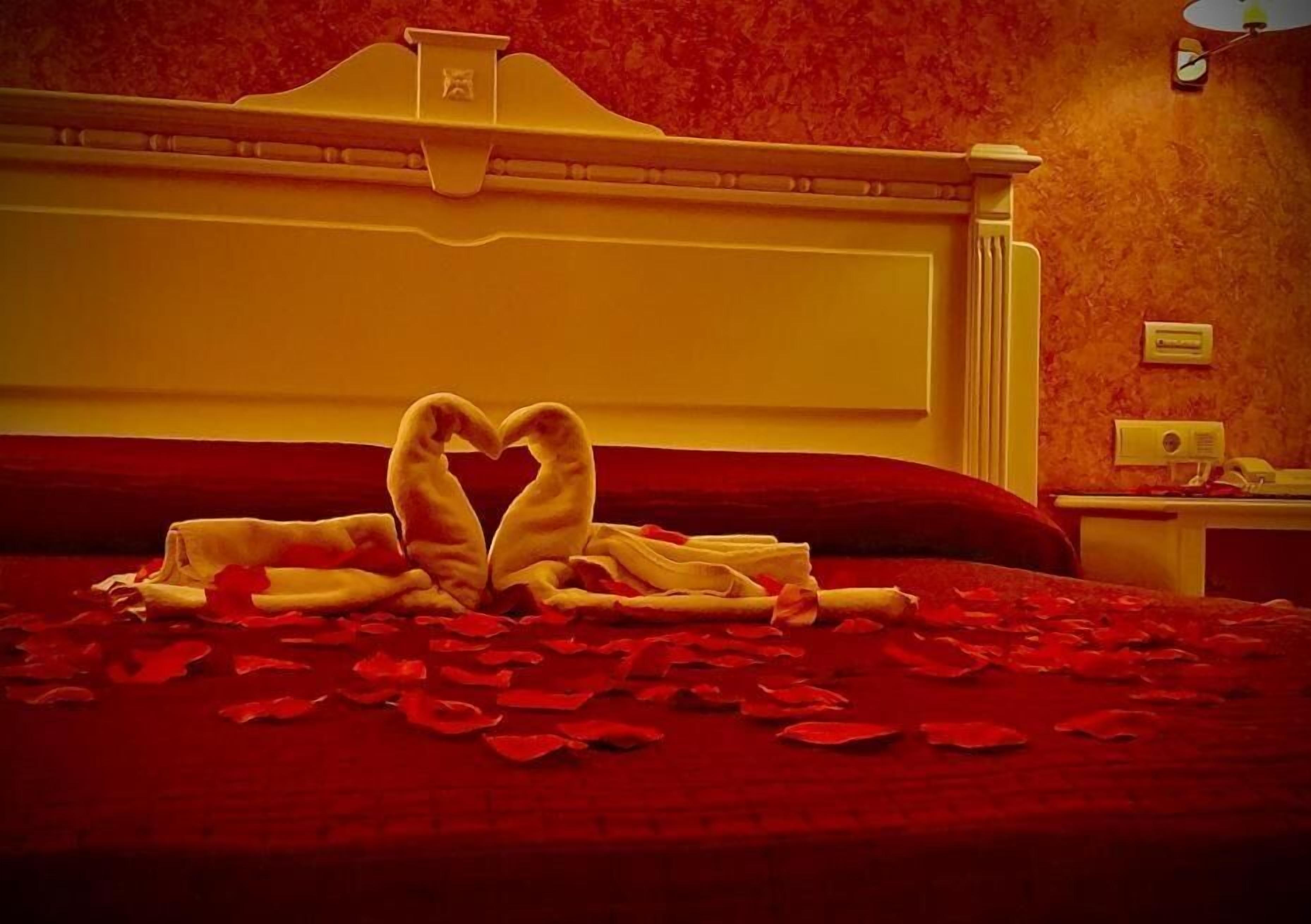 junior suite | minibar, desk, laptop workspace, blackout curtains