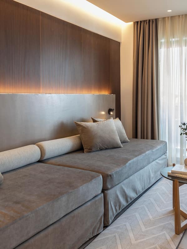 Family Room | Hypo-allergenic bedding, in-room safe, blackout drapes, soundproofing