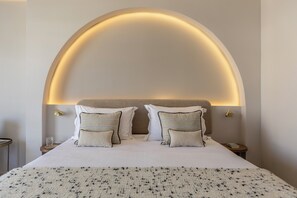 Deluxe Double or Twin Room, Pool View | Hypo-allergenic bedding, in-room safe, blackout drapes, soundproofing - Albatros Spa & Resort Hotel (Hersonissos)