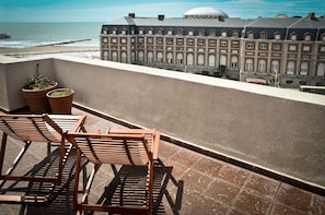 Beach/ocean view